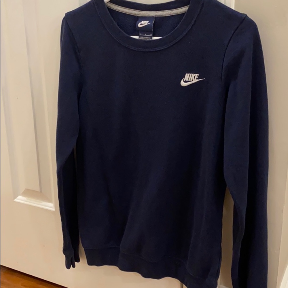 nike pullover - Picture 2 of 4